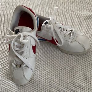 Classic Nike Cortez leather shoes.